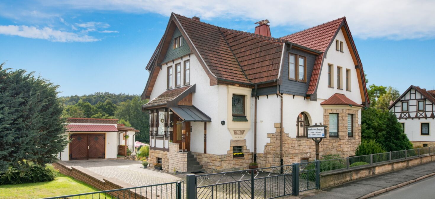 Außenaufnahme Gebäude Ferienwohnung Schatz